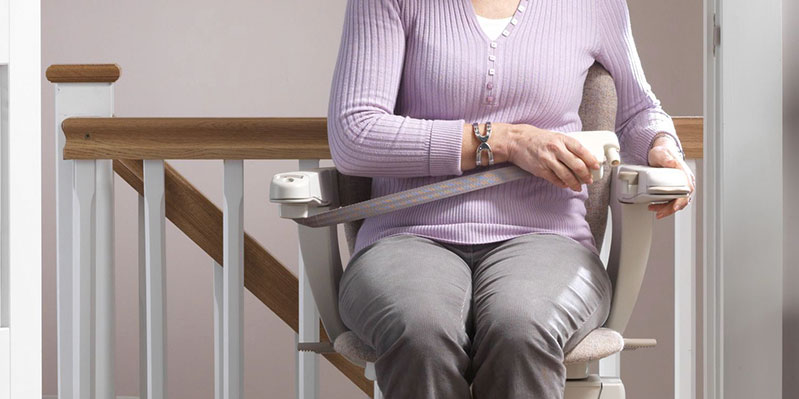 kolay kullanımlı emniyet kemeri